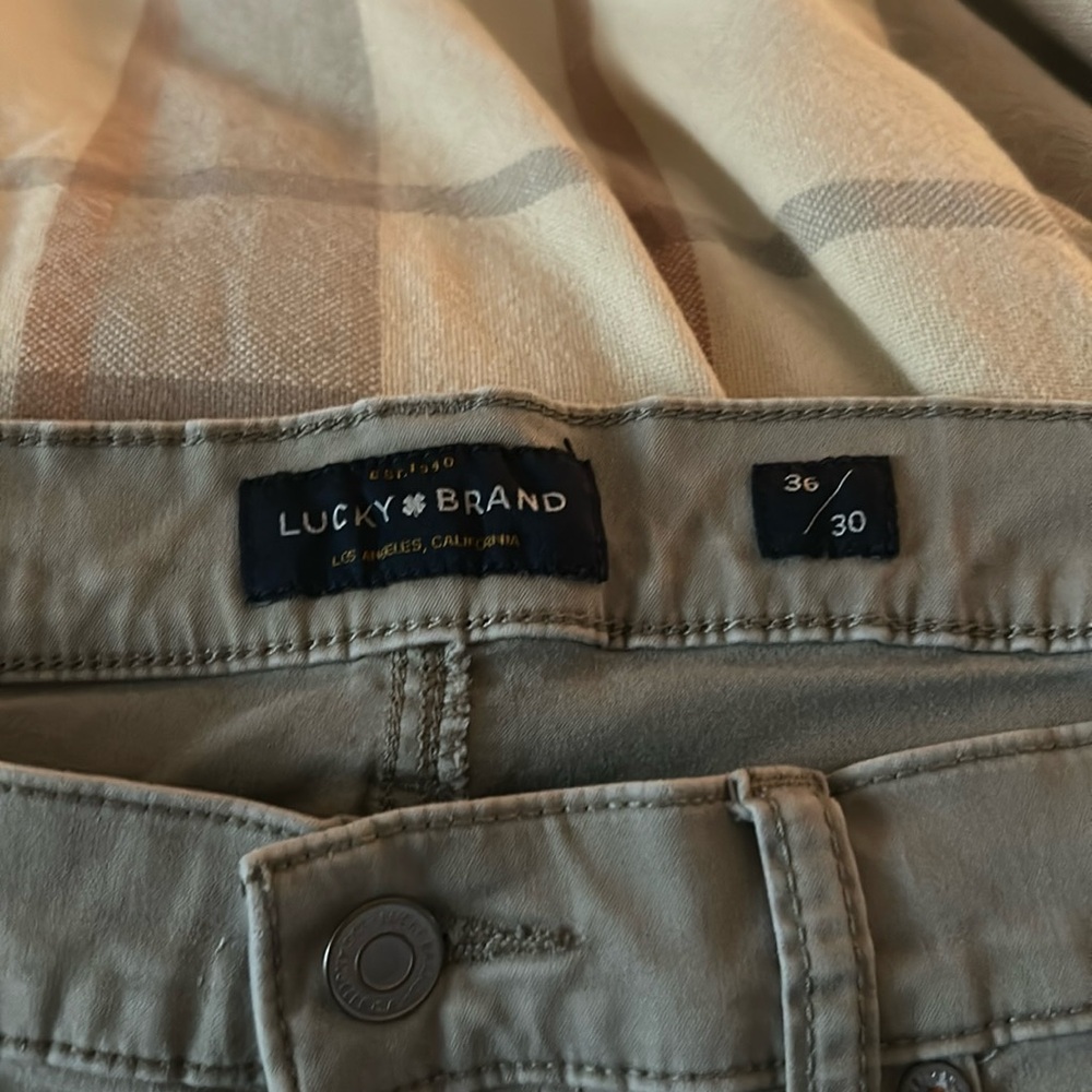 Lucky Brand tan jeans. Men’s sizes 36/30